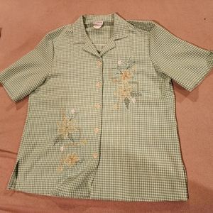 Female Small Bon Worth short-sleeve button-down green checkered dress shirt